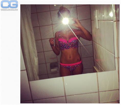 Megan Rees Nackt Nacktbilder Playboy Nacktfotos Fakes Oben Ohne