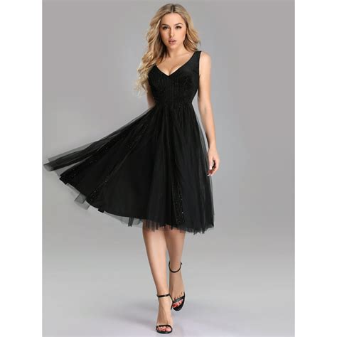 Ever Pretty Ever Pretty Womens Plus Size Velvet Evening Holiday Party Cocktail Dresses For