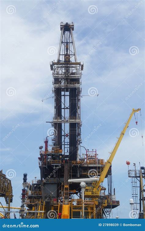 Derrick Of Tender Drilling Oil Rig Barge Oil Rig Stock Image