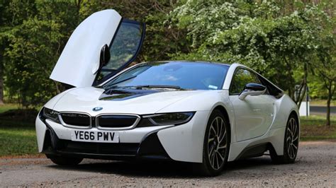 Bmw I8 Hybrid Supercar Amazing Photo Gallery Some Information And