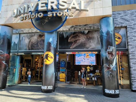 Jurassic World Dominion Wraps Added To Universal Studio Store In Universal Citywalk Hollywood