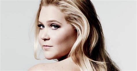 Amy Schumer Poses Topless For The Cover Of Her First Book Huffpost Entertainment