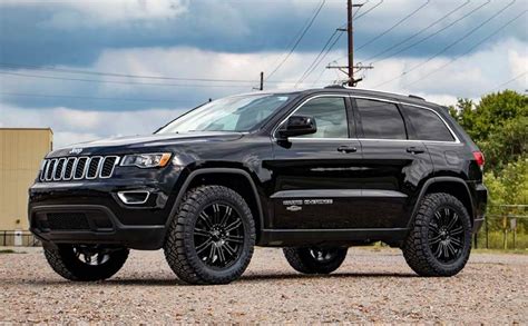 Rough Country 25 Lift Kit For 2011 2022 Jeep Grand Cherokee Wk2 60300