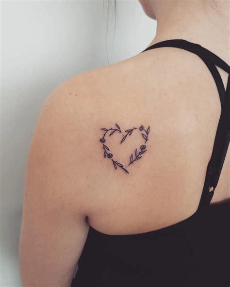 100 Des Plus Beaux Tatouages Coeur Pour Femme Tatouez