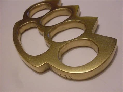 Weaponcollectors Knuckle Duster And Weapon Blog Homemade Solid Brass