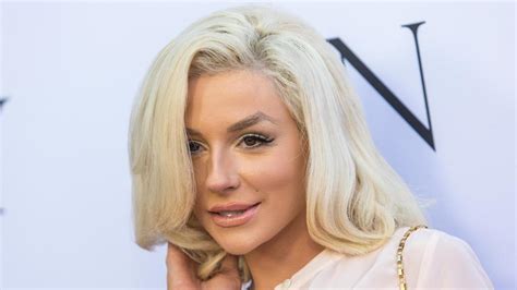 Courtney Stodden Today Courtney Stodden Releases New Single Metoo