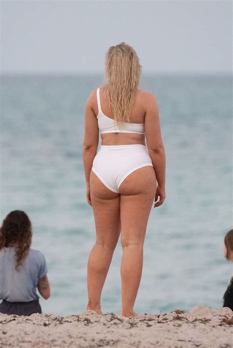 Iskra Lawrence Bikini Photoshoot Candids In Miami Beach Hot Celebs Home