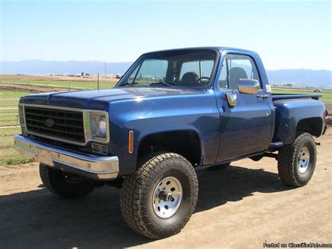 1976 Chevy 4x4 Lifted Step Side Short Be