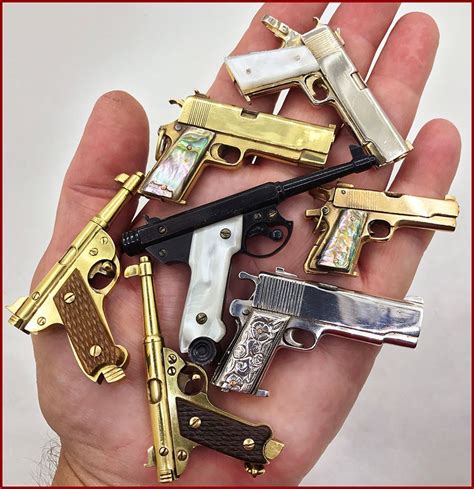 Pin By Ed Manzano On Firearms Miniatures Guns Pistols Miniatures Guns