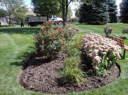 For best results, devise a design in which. Spade Edge Beds