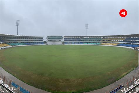 Saurashtra Cricket Association Stadium Pitch Report Hindi एससीए