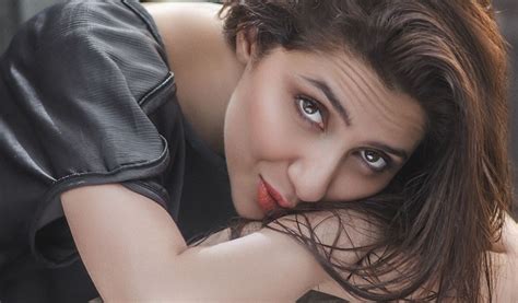 Mahira Khan Among 10 Sexiest Asian Women In The World Sunrise Radio The Number One Asian