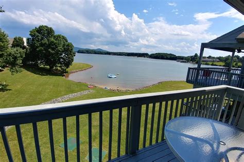 There is no time like the present to make your dreams of investing in lake real estate a reality. Entire home/apt in Moneta, US. From the moment you arrive ...
