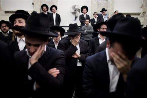 Jerusalem Synagogue Victim Descended From Storied Dynasty Of Hasidic