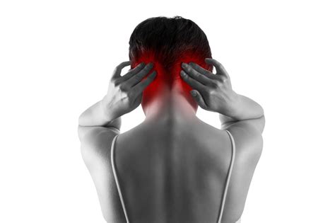 Ból z tyłu głowy przyczyny objawy leczenie ucisku