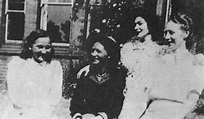 Cousin Liela, Aunt Harrie, Julia Lennon, and Aunt Nanny 1949 | Lennon ...