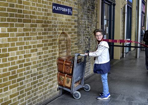 Harry Potter Gathering At Platform 9 And 34 Cancelled For 2020