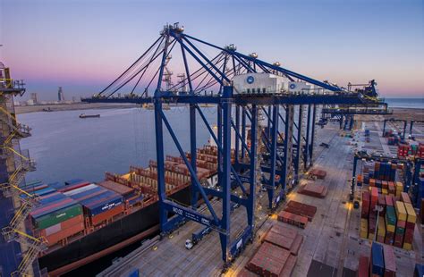 Hutchison Ports Pakistan Sets Vessel Handling Record Porttoday