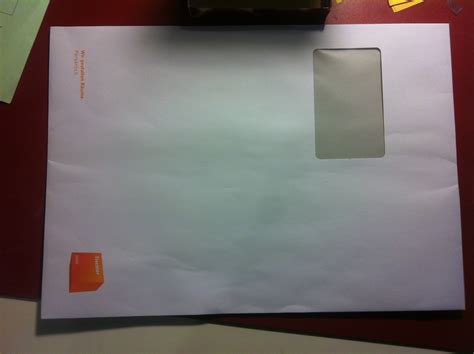Eine briefmarke (einzeln auch kurz marke), in deutschland wo wird die briefmarke aufgeklebt? Din-A4 Umschlag richtig beschriften!? (Post, Schreiben, Brief)
