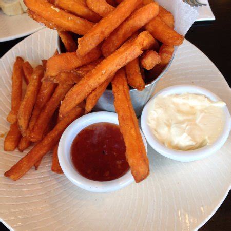 Cup sour cream or 1 cup greek yogurt. Sweet Potato Chips with sweet chilli sauce & sour cream - Picture of Colourfield Cafe, Melbourne ...