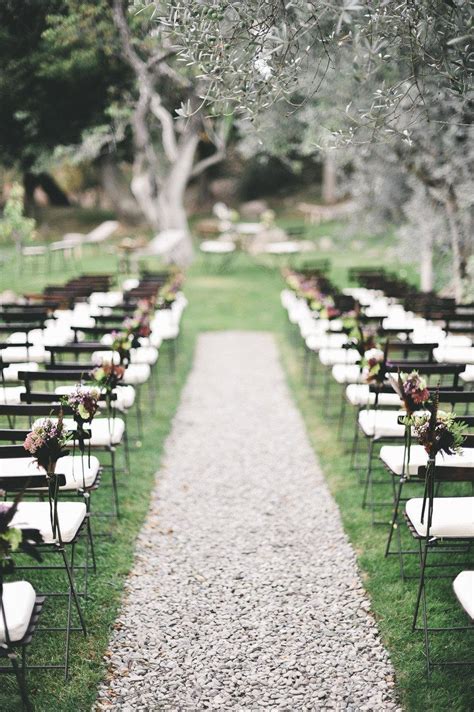 Backyard weddings are a great way to save money on the venue space, although you must will you also be hosting your ceremony in the backyard, or just the reception? Wedding Ceremony Ideas | Romantic Decoration