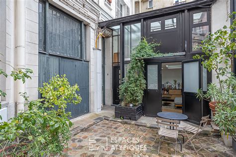 Vente Ancien Atelier Esprit Loft Avec Verri Re Aux Abbesses Paris