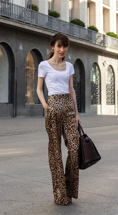 Fashion Blogger Veronika Lipar Of Brunette From Wall Street Wearing Zara Wide Leg Leopard Print