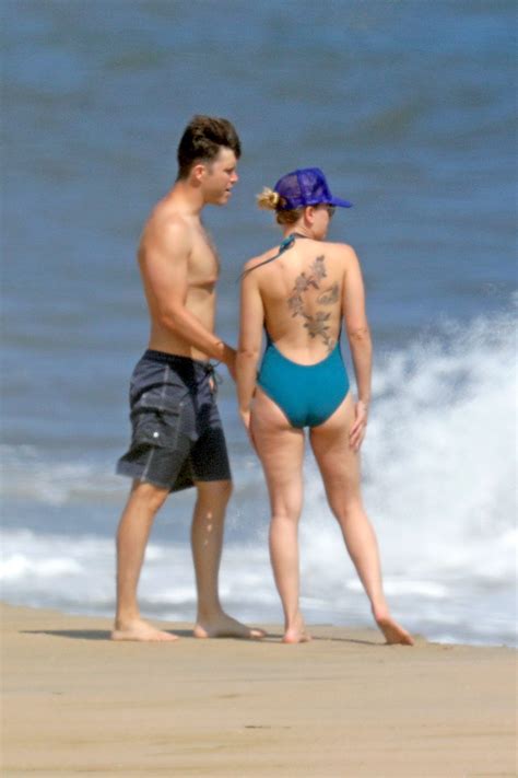 Scarlett Johansson Sexy Cellulite Ass In Hamptons The Fappening