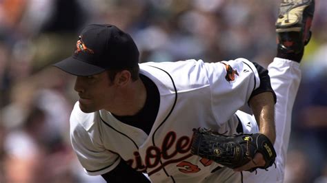 Mike Mussina Elected To The Orioles Hall Of Fame Camden Chat