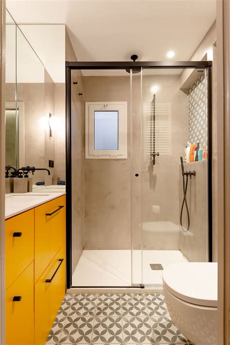 Transform Your Tiny Bathroom With A Bath And Shower Combo Tips And