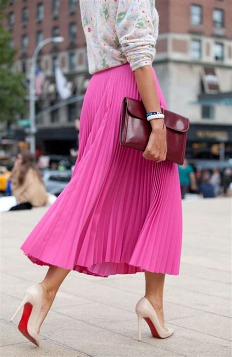 Trendings Pink Pleated Skirt With Patterned Sweater And Louboutin