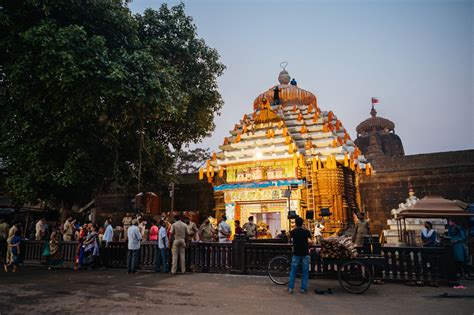 Lingaraj Temple Mahadeepa Time 2023 For Shivratri Know Timing For