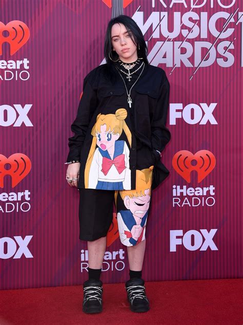 Billie Eilish Stunned In Matching Satin For The Bbmas In 2021 Billie