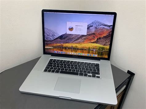 Apple Macbook Pro A1297 17 I7 22ghz 2017 Laptop