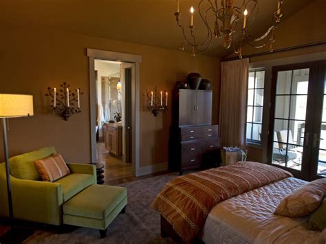 Hgtv urban oasis 2013 replicates the look with a master. HGTV Dream Home 2012 Master Bedroom | Pictures and Video ...