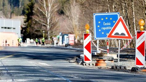 Das hat der leiter des krisenstabs in prag im fernsehen angekündigt. Corona-Krise trifft Osteuropa: Europas Werkbank macht dicht