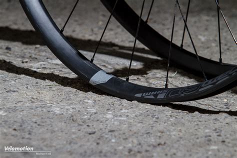 Test Sram Roam 60 Noble Carbon Wheels From Trail To Enduro Velomotion