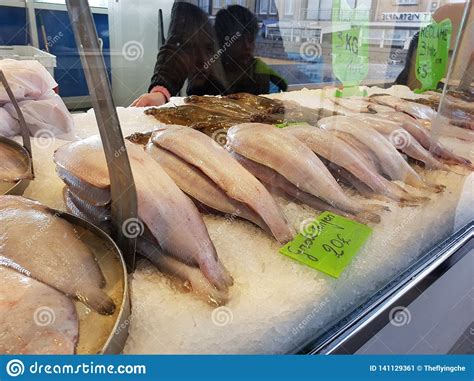 Fish Market Paris Editorial Photo Image Of Fresh Market 141129361