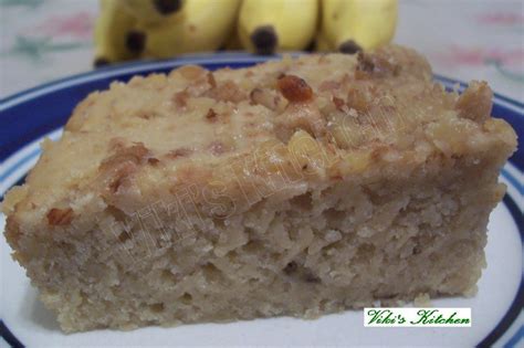 The cake itself is tall, moist, but sturdy enough to handle the thick cream cheese frosting. Viki 's Kitchen: Banana Walnut cake