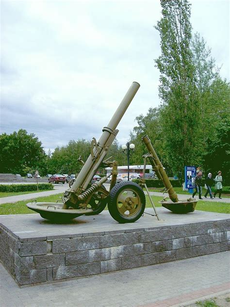 Soviet M1943 160mm Mortar Soviet Troops British Royal Marines Mortar