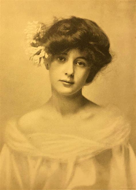 Evelyn Nesbit Evelyn Nesbit Gibson Girl Evelyn