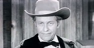 Strother Martin Biography - Facts, Childhood, Family Life & Achievements
