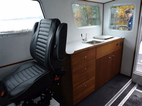 30 Cuddy Cabin Aluminum Boat By Silver Streak Boats In 2021 Aluminum