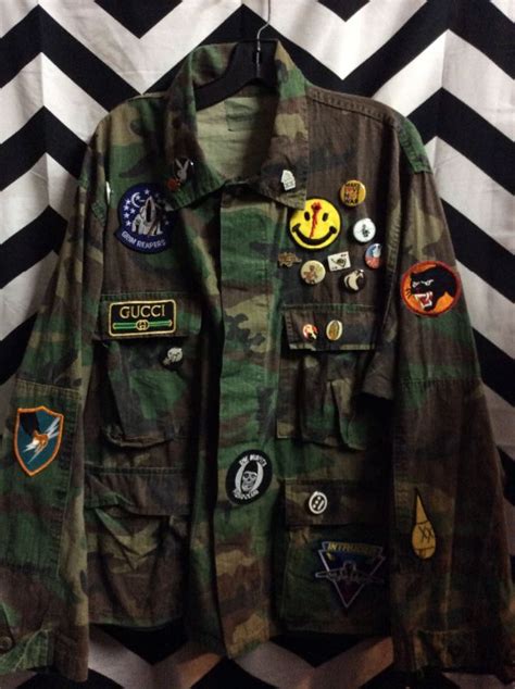 Army Jacket Camo Wpins Patches 4 Front Pockets Boardwalk Vintage