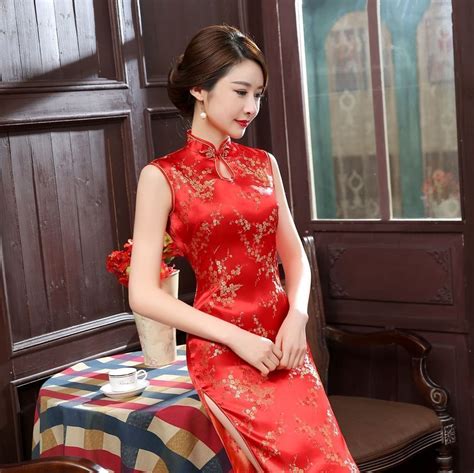 Traditional Chinese Reds Sleeveless Women S Silk Satin Long Dress Cheong Sam Chinese Style