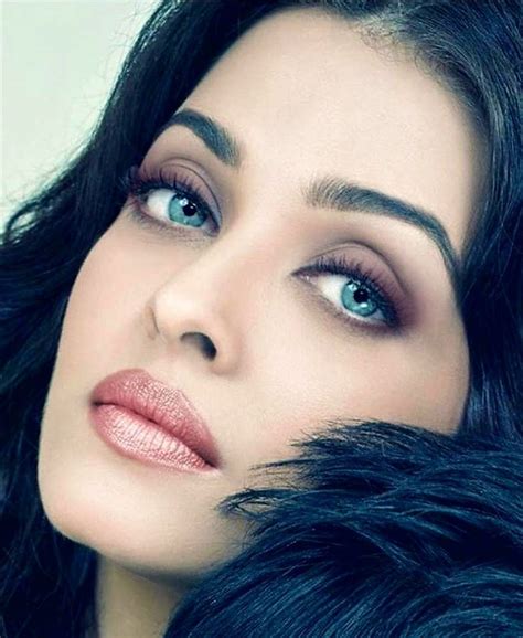 Aishwarya Rai Eyes Pictures Aishwarya Rai Bachchan Beautiful Women Faces Beautiful Eyes