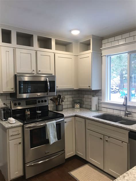 We did not find results for: Gray and white kitchen with quartz countertops hardwood ...