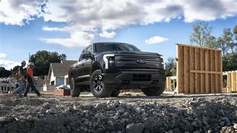 2022 Ford F 150 Lightning Pro Makes A Great Work Truck—heres Why