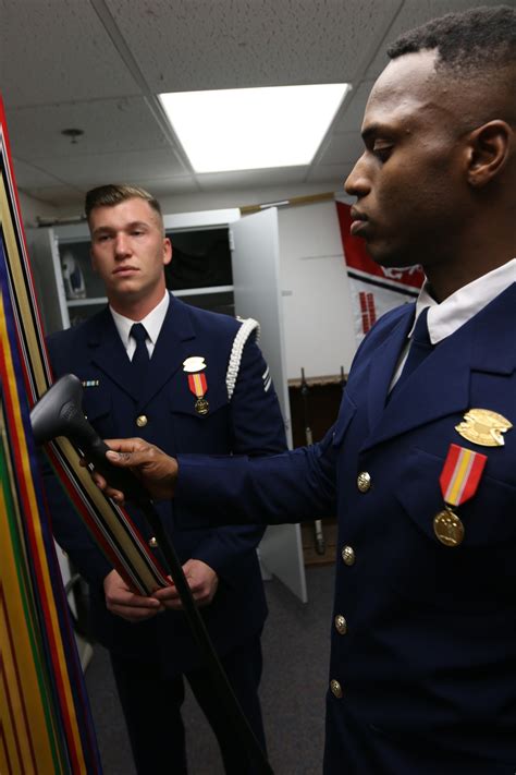 Dvids Images U S Coast Guard Ceremonial Honor Guard [image 8 Of 15]