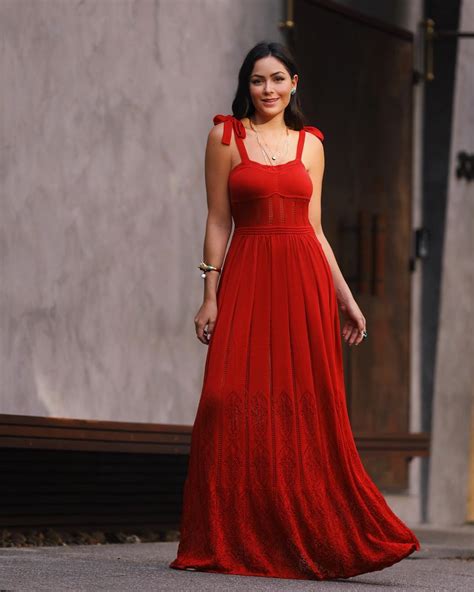Vestido vermelho longo: 50 modelos para arrasar e se destacar